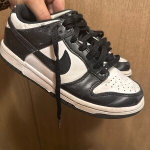 Nike Black and White Sneakers